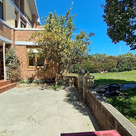 Villa Casa Grande Con Jardin Santa Cruz De Bezana Exterior foto